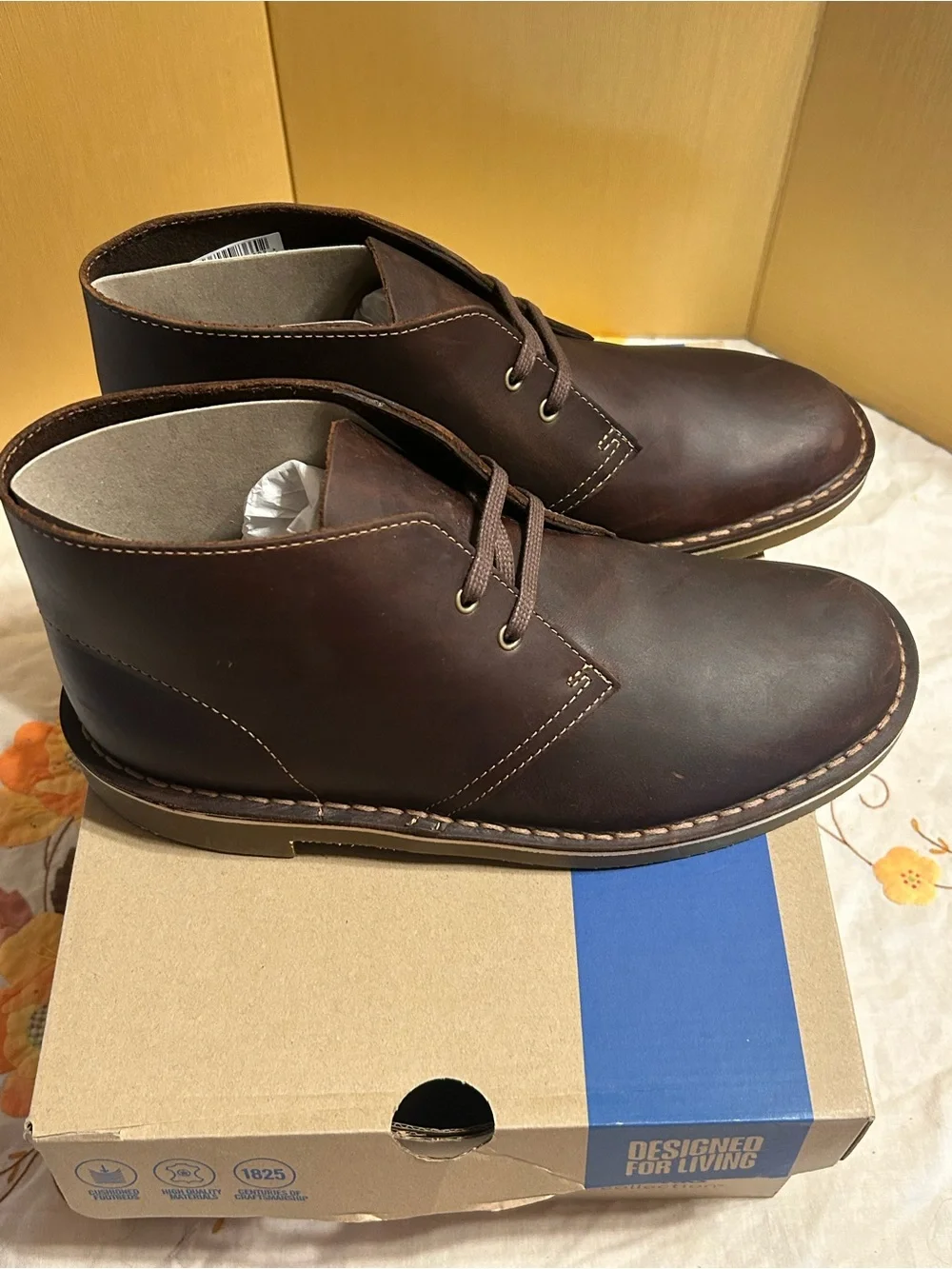 Clarks Shepton Beeswax Leather Chukka Boots Mens Size 7.5M Brown New In Box